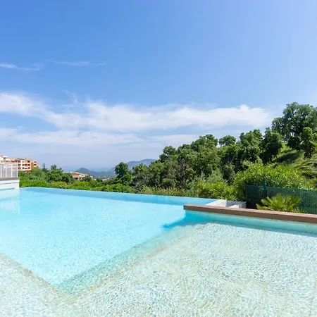 Charmant 3 Pieces En Duplex Dans Domaine Prive *